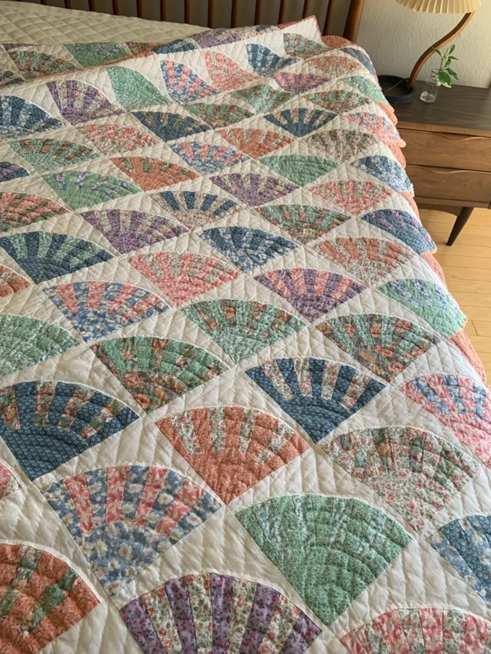 Vintage Fan Patchwork Quilt - Pastel Multi